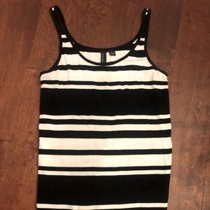Sz L Cynthia Rowley black & white tank